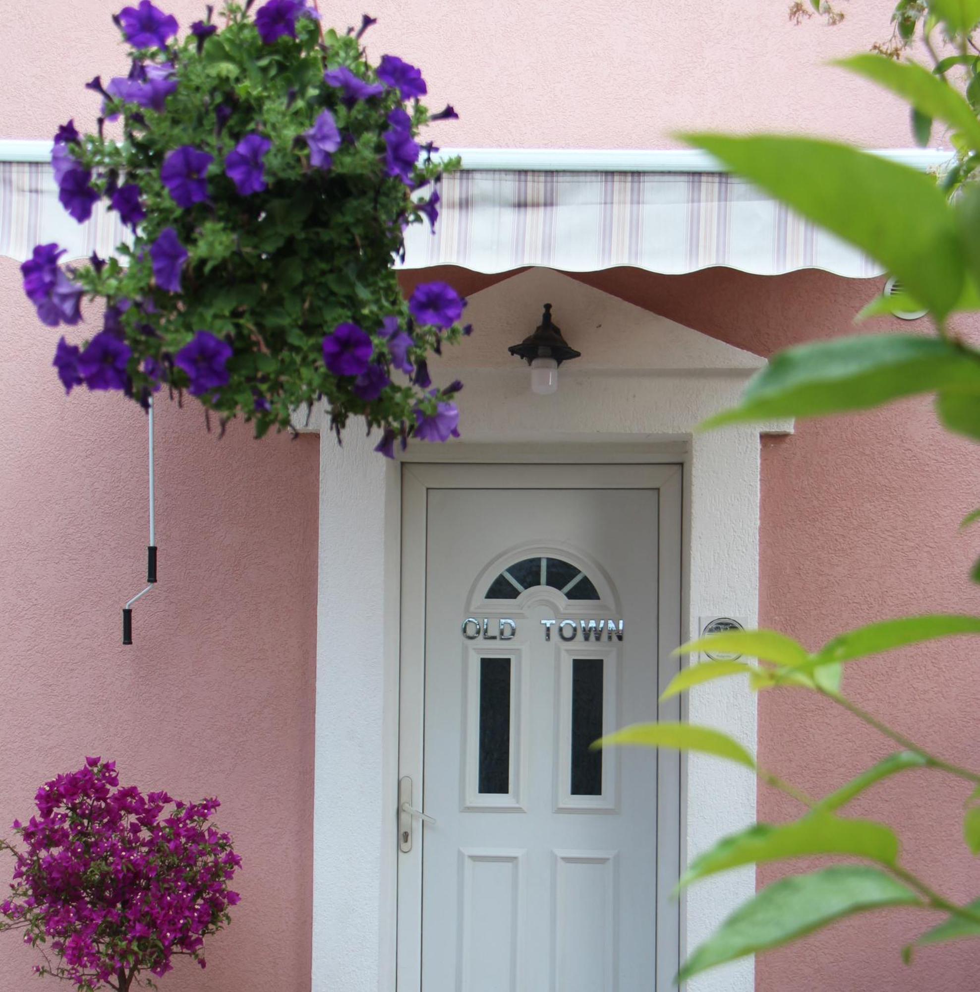 Old Town Podgorica Apartments Bagian luar foto